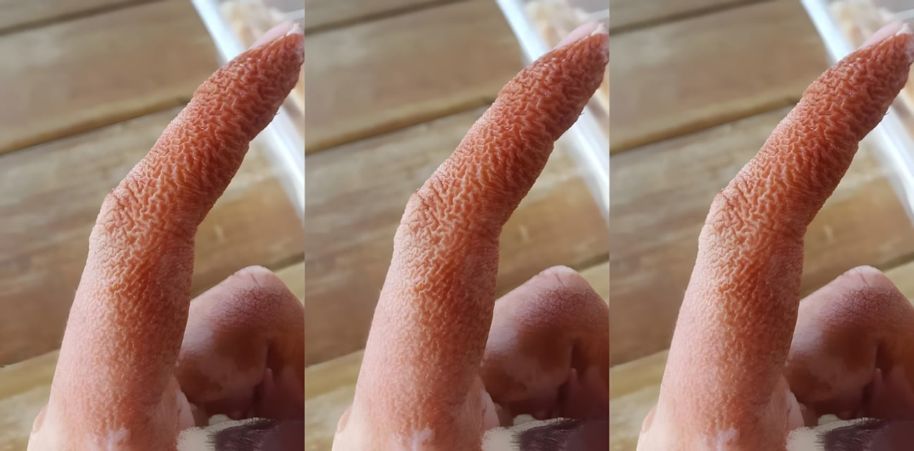 洗澡后湿身诱惑大爆发！甜美小妹浴后娇躯裸露 神秘变化让人血脉喷张