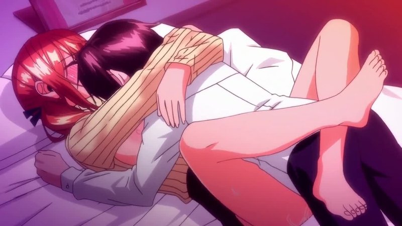 突击少女视角，巨乳御姐双马尾姐妹花激战肉林