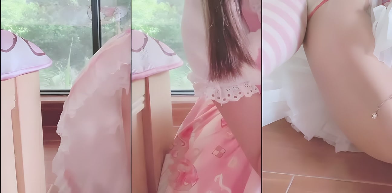 极品粉嫩清纯少女道具自慰高潮秀！粉色洛丽塔嫩穴狂喷汁