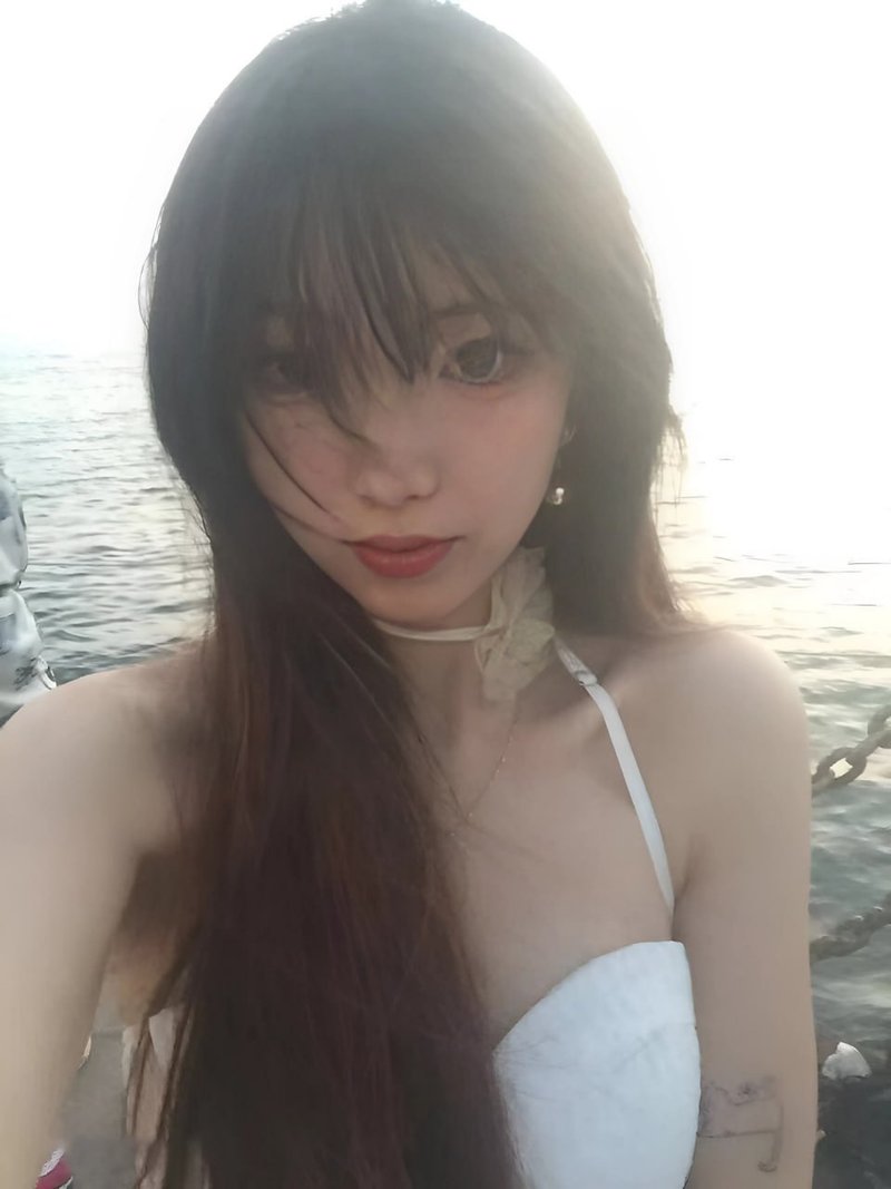 清纯学妹私藏放荡一面 身材火辣撩人视频流出