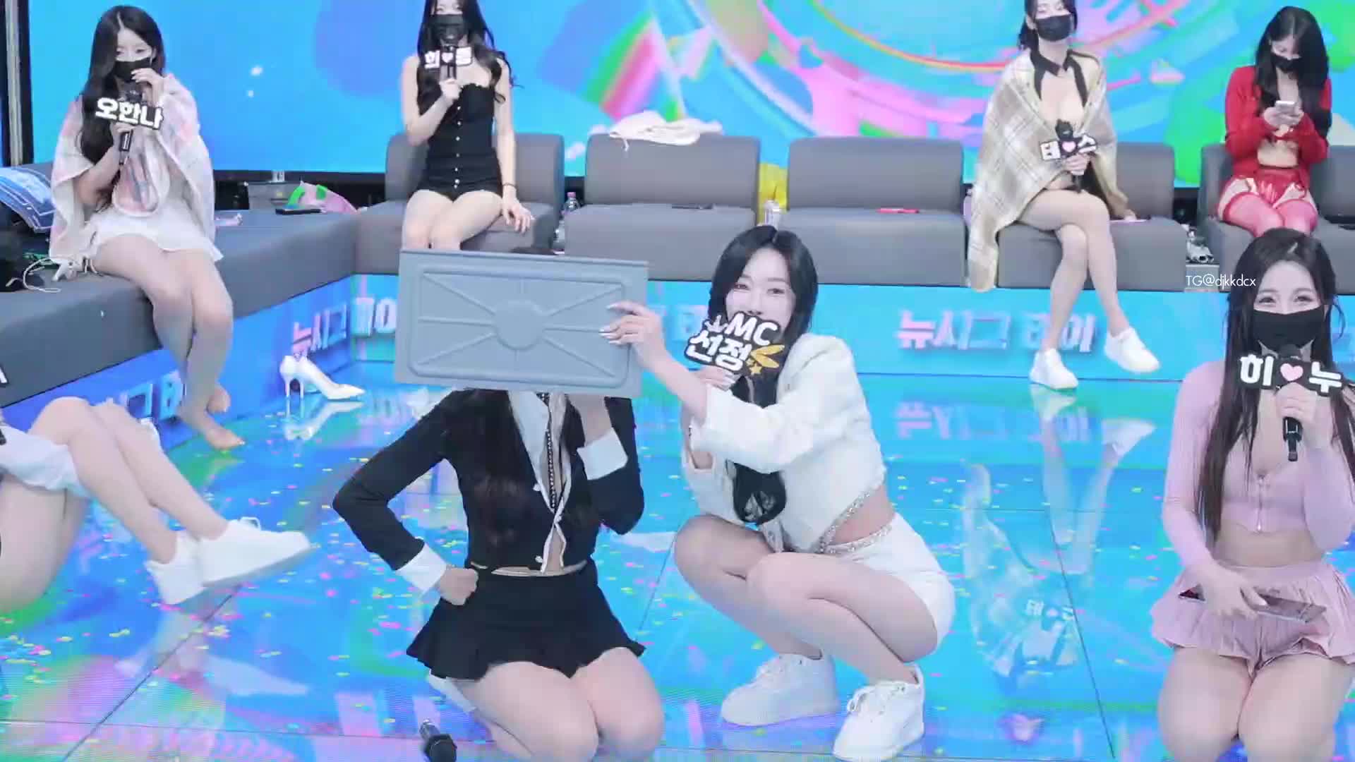 Panda女团惊爆回归完整视频全网热传！神秘现场劲爆曝光