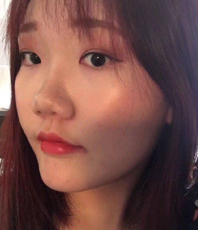 大专刚毕业女生嘴硬心软，忍不住玩弄自己流水不止