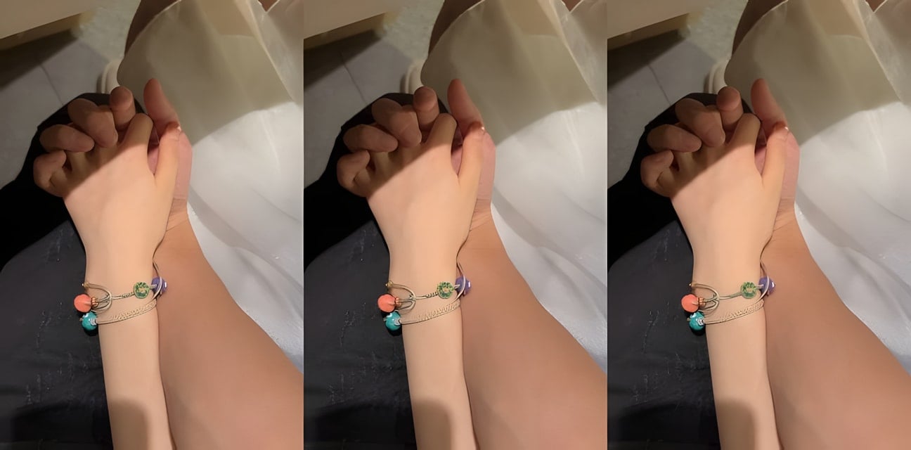 超高颜值女高中生私密视频流出！光脚口交骚话不断内射高潮