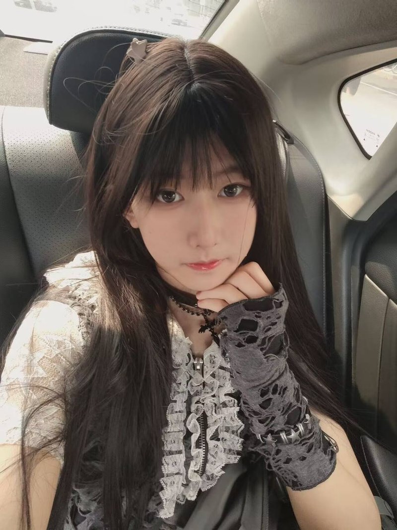 邵阳反差网红刘依婷高清露脸私拍泄露