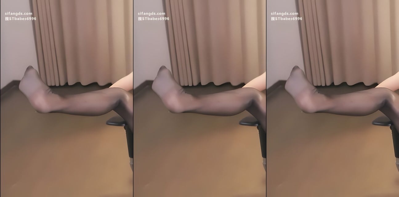 高颜值反差婊黑丝嫩穴直播自慰狂喷！极品长腿细腰情趣制服抽插失禁高潮