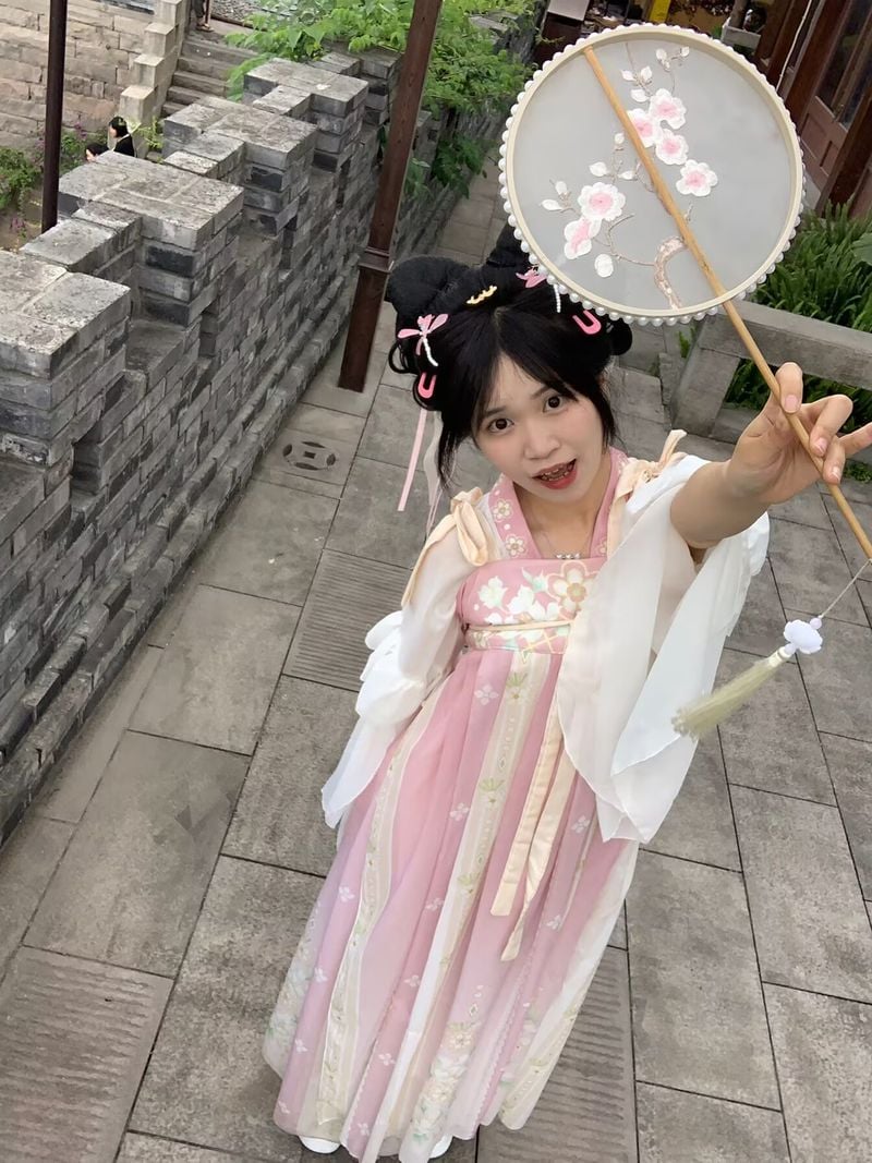 天美傳媒反差女友深夜後入調教實錄流出
