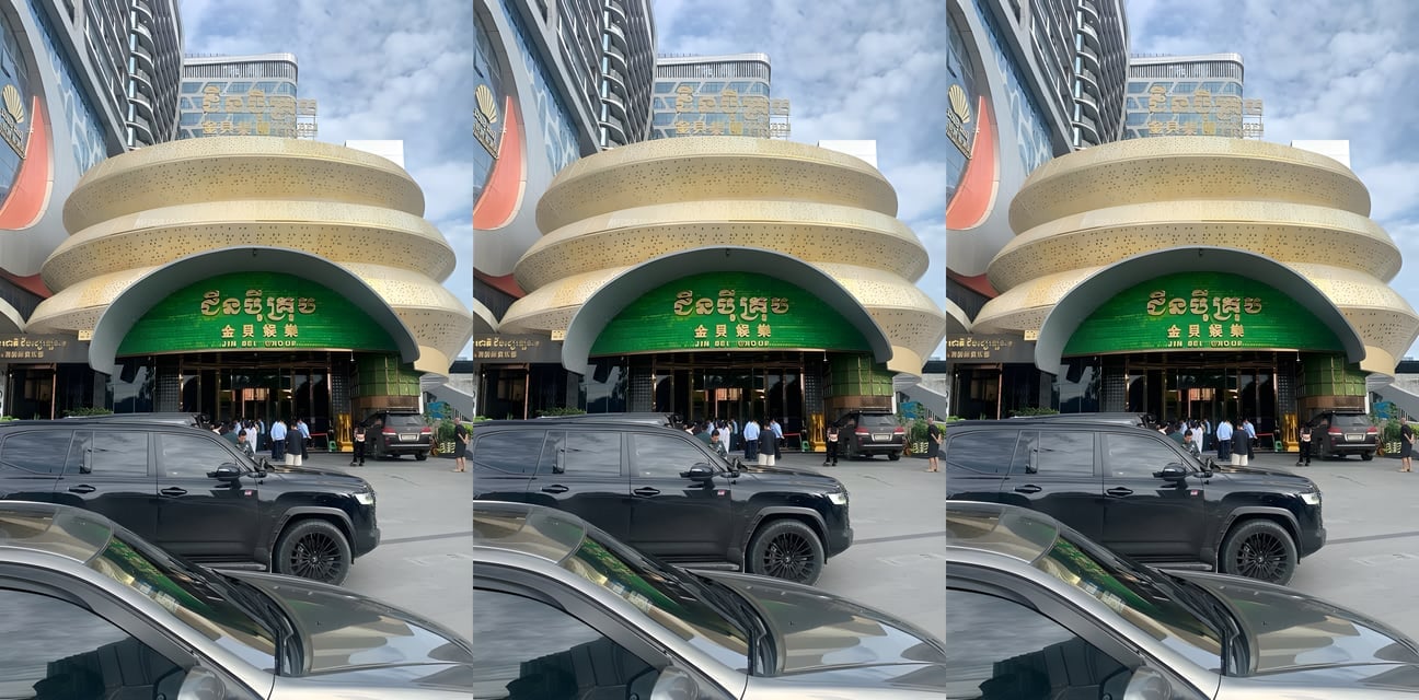 金贝娱乐城突发大瓜！大批宪兵突袭包围 神秘美女主播全裸逃窜内幕曝光