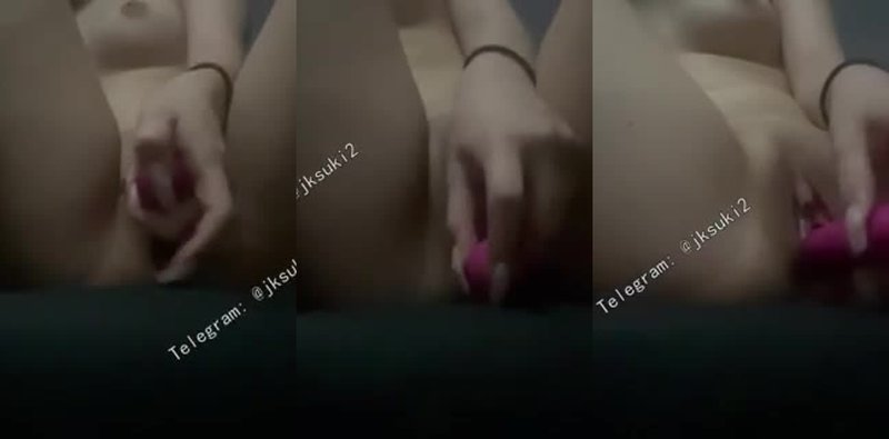 某女星深夜酒店被拍與神秘男子進出 經紀公司緊急發聲明否認戀情 全網炸鍋