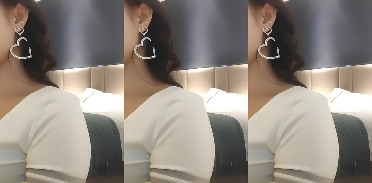 杏吧-文轩探花兼职瑜伽教练被曝神秘挑战！镜头超近距离拍摄全网惊呆
